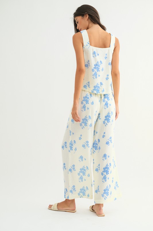 SHORE DAYS PANT SET