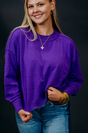 LONG SLEEVE CREWNECK SWEATER