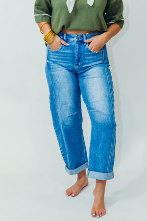 HIGH RISE CROP BARREL JEANS
