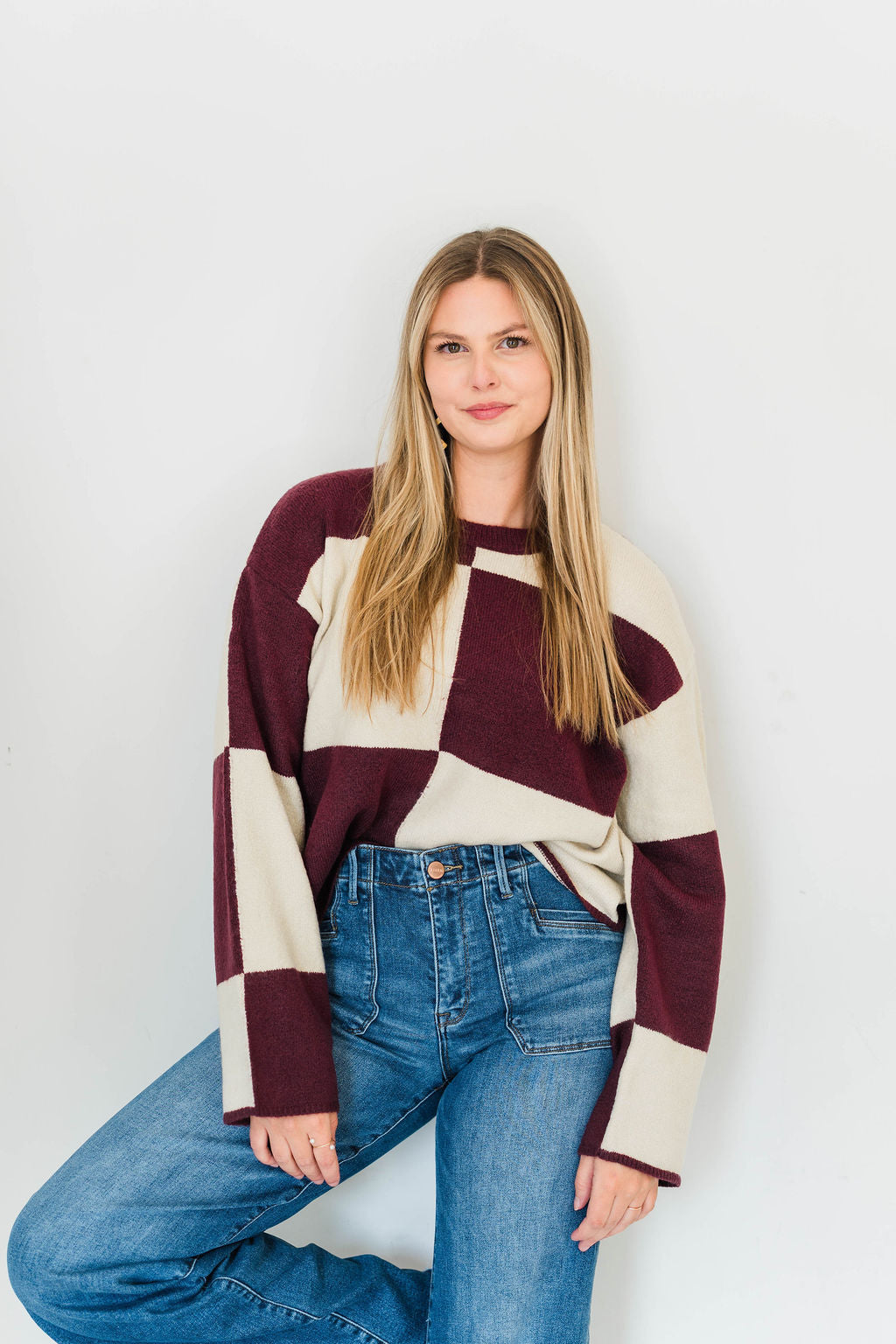 OVERSIZED CHECKERED SWEATER