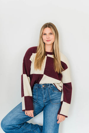OVERSIZED CHECKERED SWEATER