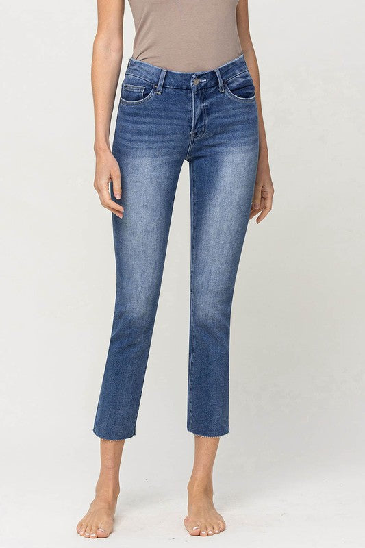 CROP MID RISE SLIM STRAIGHT