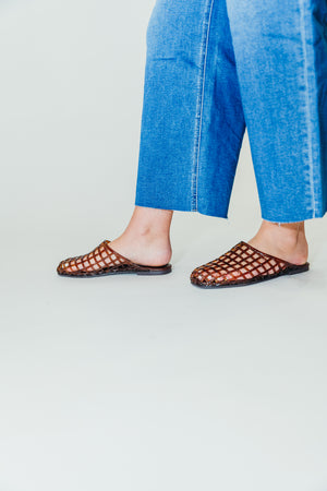 WAYNE LATTICE JELLY SLIP ONS