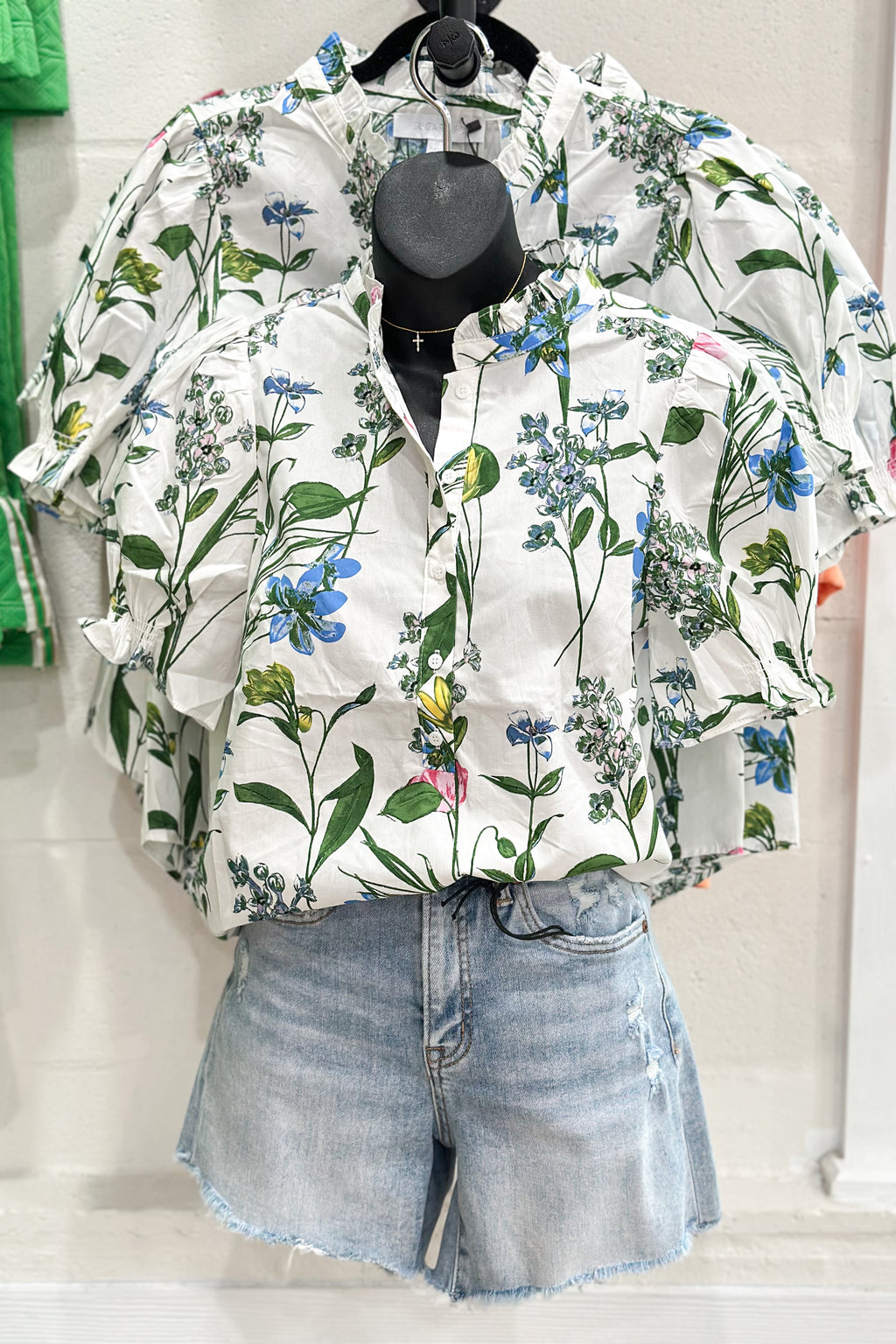 CLOVE GARDEN TOP