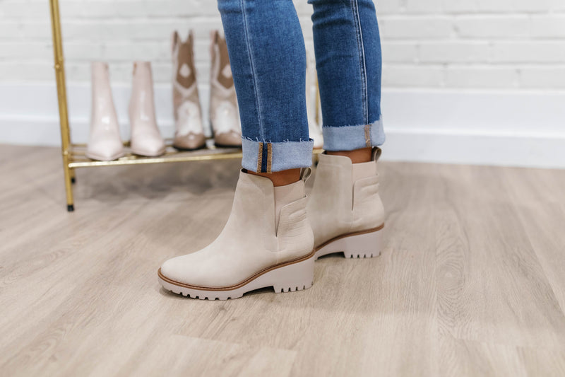 THE CHELSEA BOOT