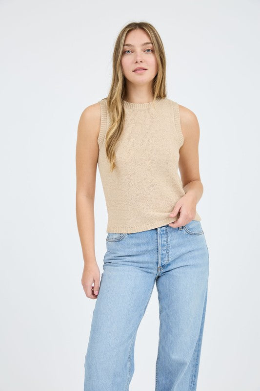 SLEEVELESS PULLOVER SWEATER