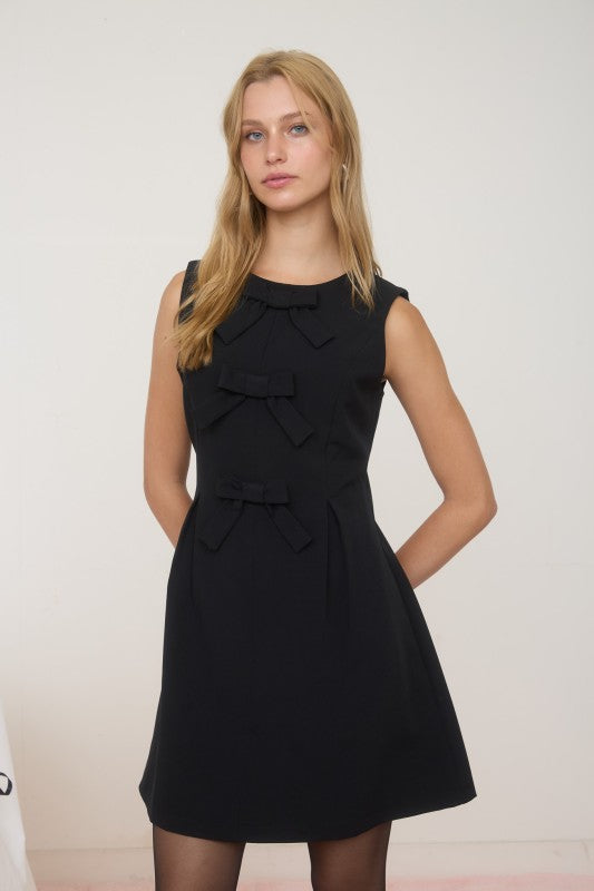 FRONT BOW DRESS