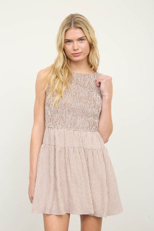 SLEEVELESS GINGHAM DRESS - LondonEE & Co. 