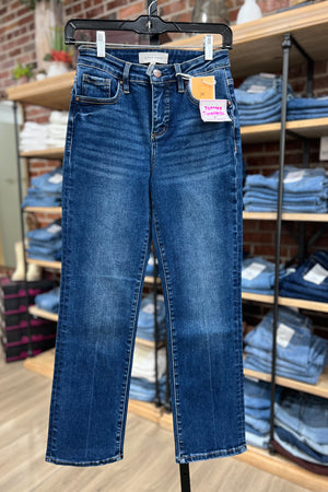 RISEN HIGH RISE CROP STRAIGHT JEANS - LondonEE & Co. 