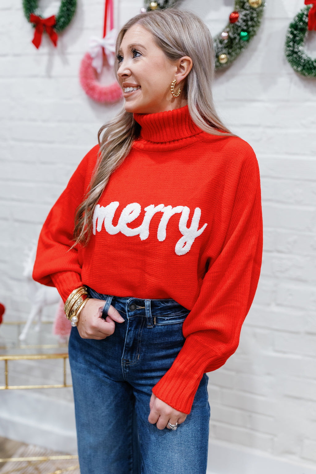 MERRY EMBROIDERED SWEATER