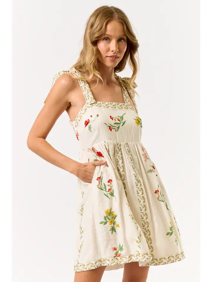 FLORAL MINI DRESS