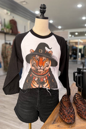 TIGER WITCH RAGLAN T-SHIRT