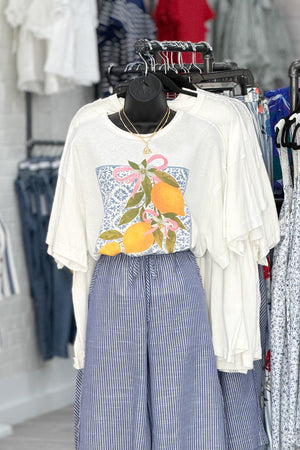 LEMON PRINTED GRAPHIC TOP - LondonEE & Co. 