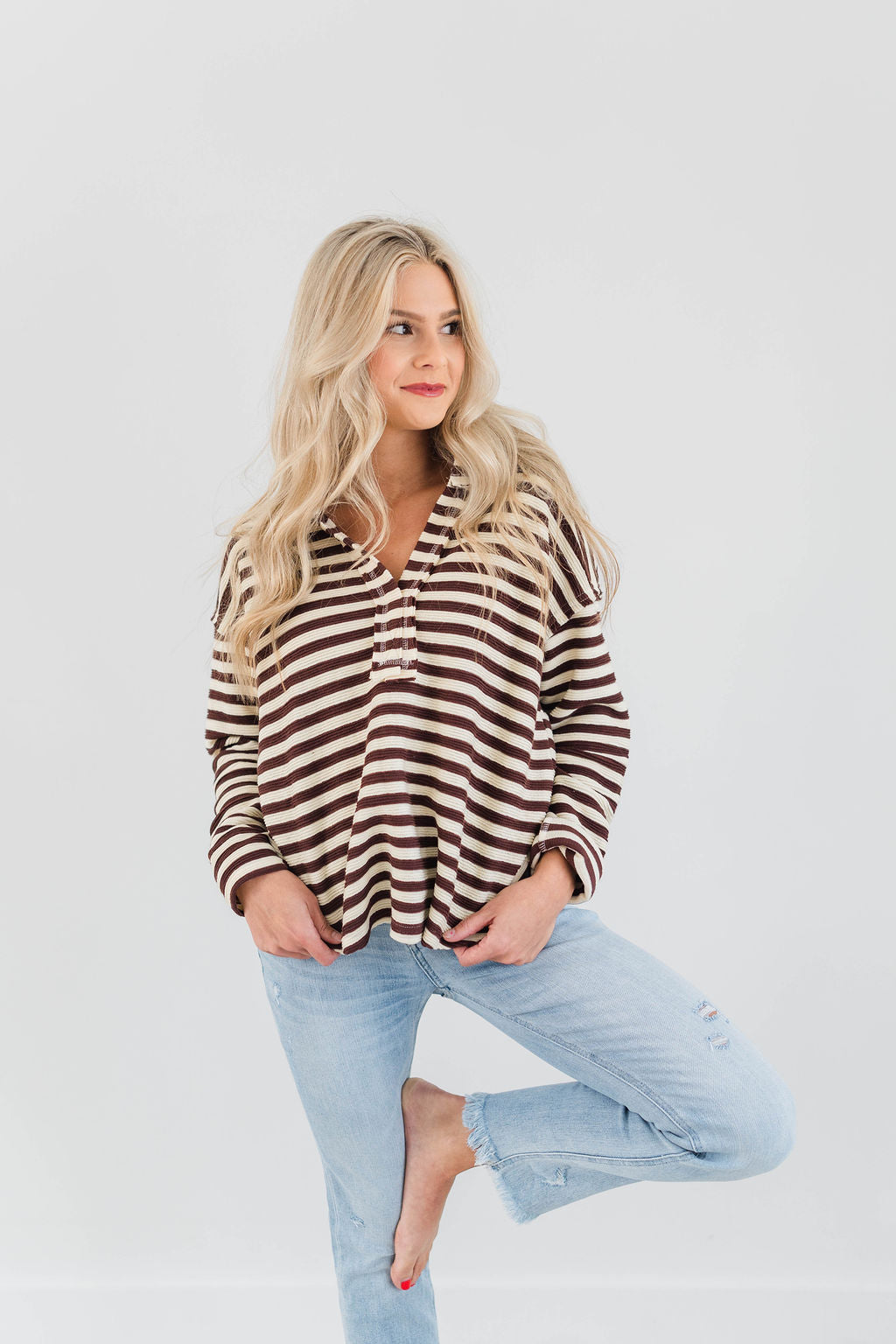 TEXTURED STRIPED TOP