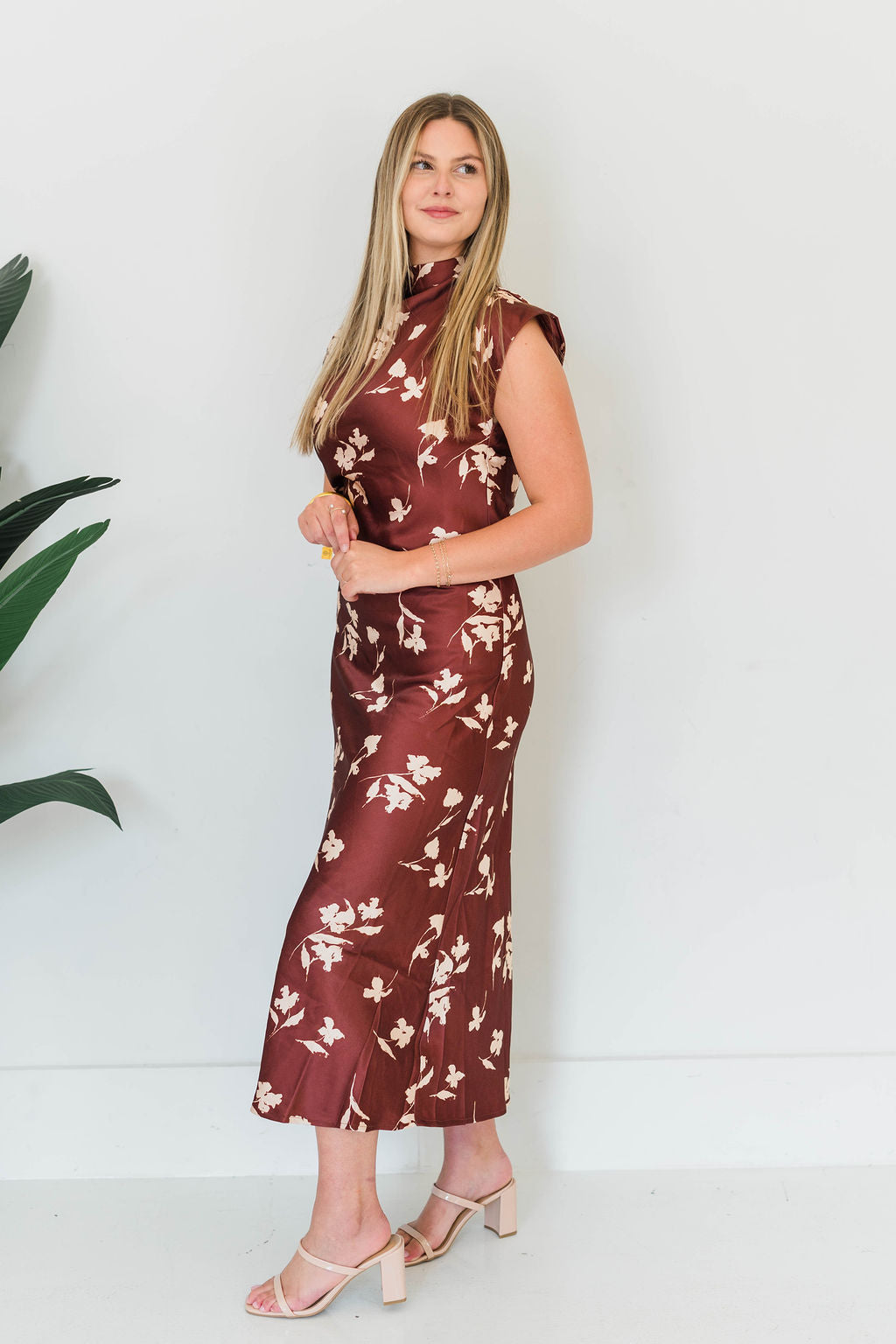 FLORAL PRINT SATIN MAXI DRESS