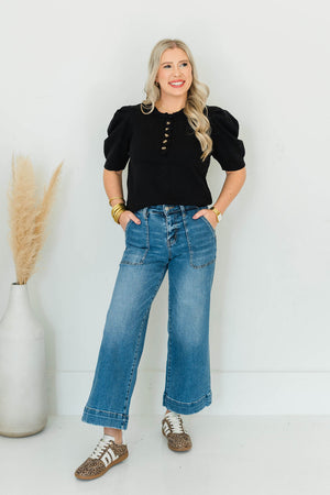 SHORT SLEEVE RUFFLE NECK SWEATER