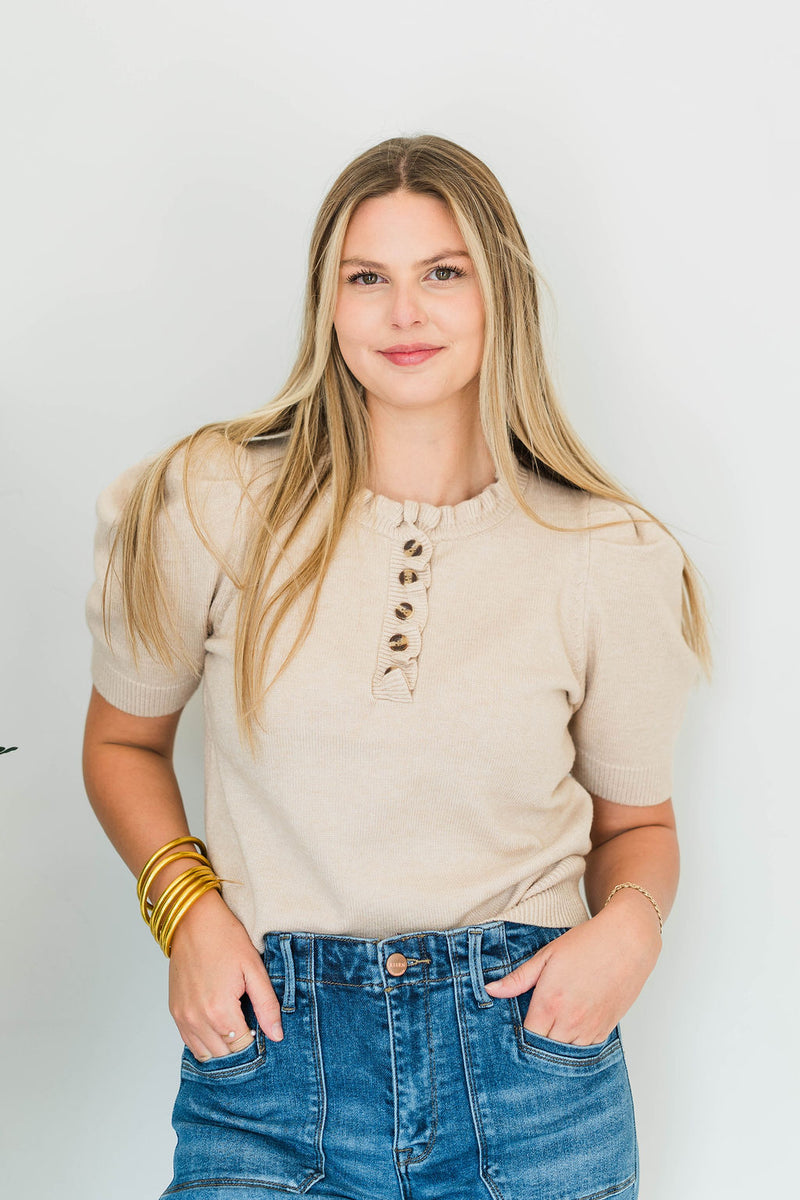 SHORT SLEEVE RUFFLE NECK SWEATER