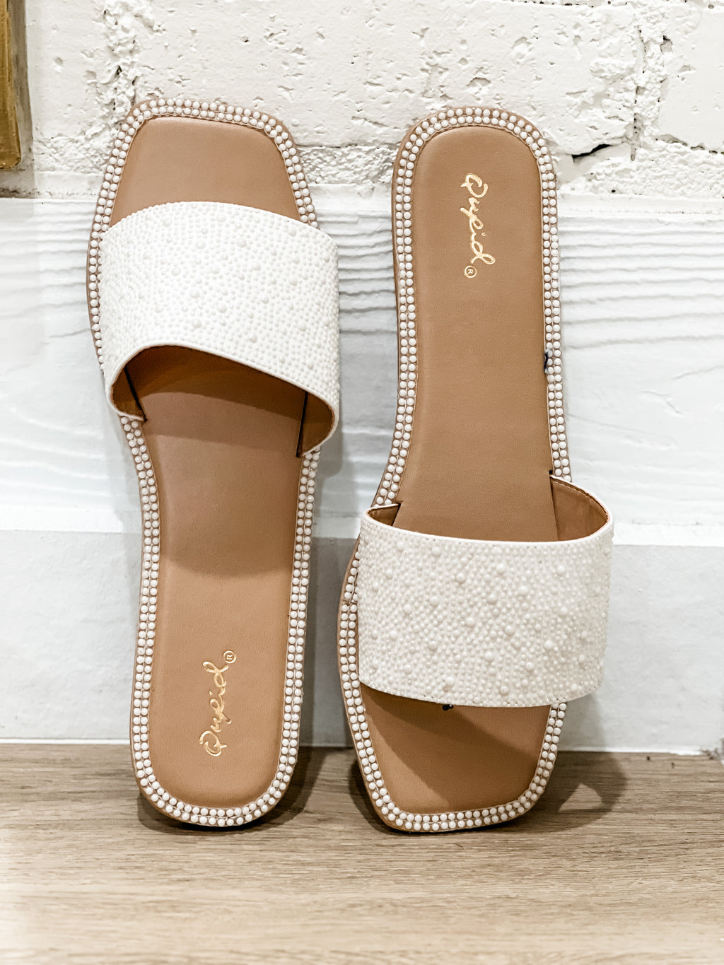 AFIA PEARL SANDALS