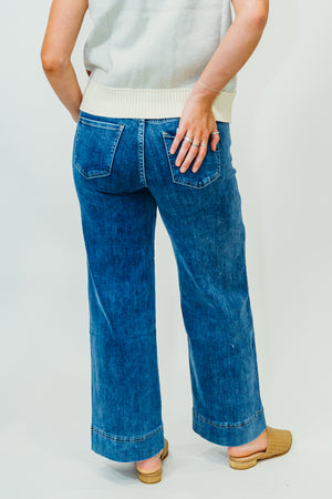 HIGH RISE FRONT SEAM JEANS