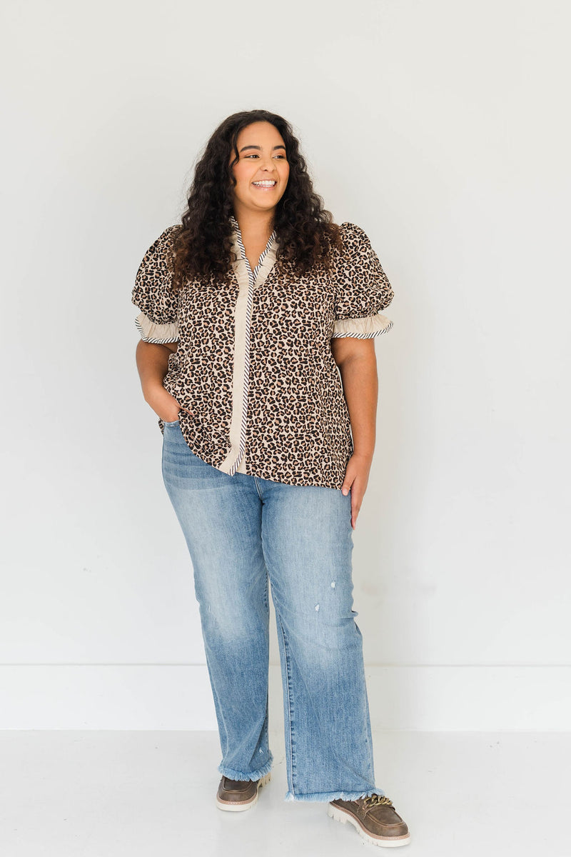 RUFFLED LEOPARD TOP