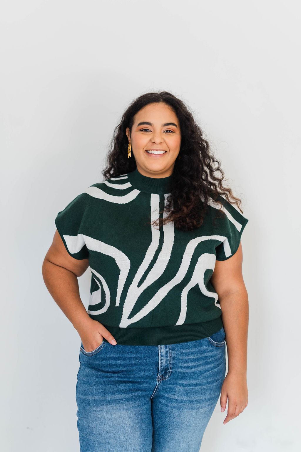 PLUS SWIRL SWEATER
