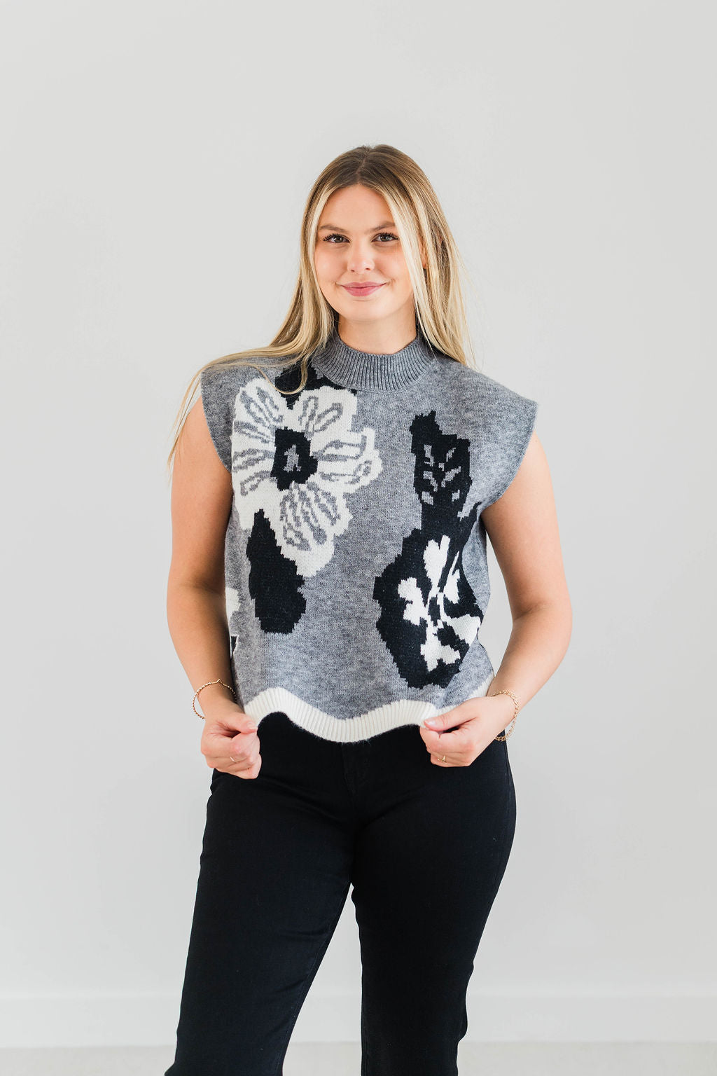 FLORAL PATTERN SWEATER