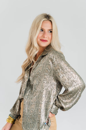 SNAKE PRINT TOP