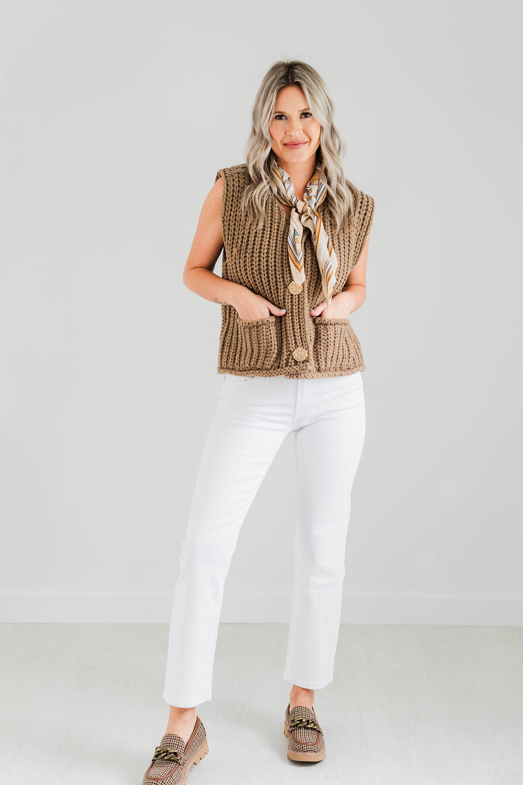 CHUNKY SWEATER VEST