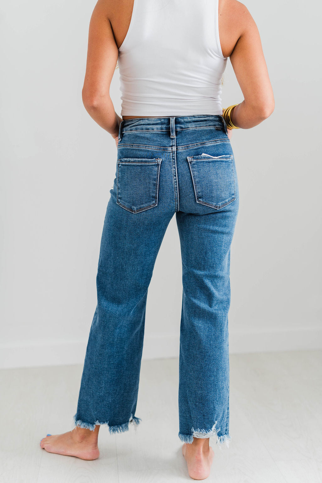 RISEN MID RISE CROP STRAIGHT JEANS