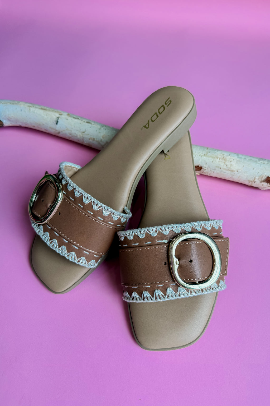 MODEULE SLIP ON SANDALS