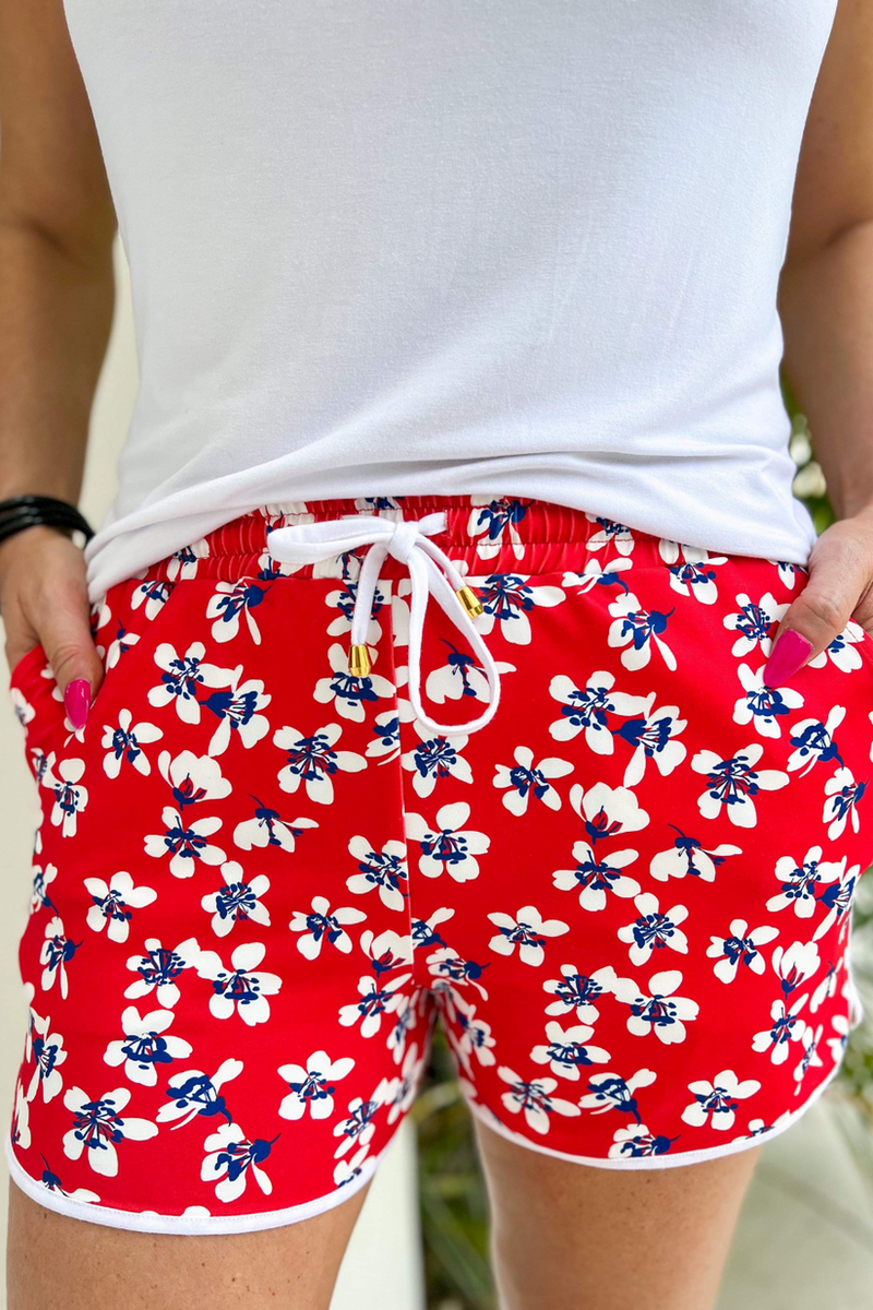 ON THE GO DRAWSTRING SHORTS