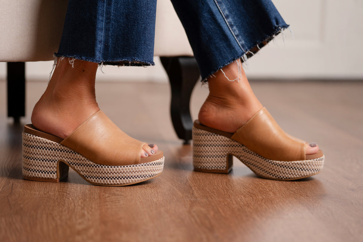 TOTALLY BUGGIN HEELS – LondonEE & Co.