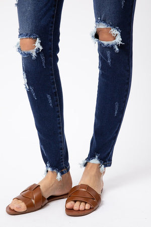 MAXINE MID RISE SUPER SKINNY DISTRESSED JEANS
