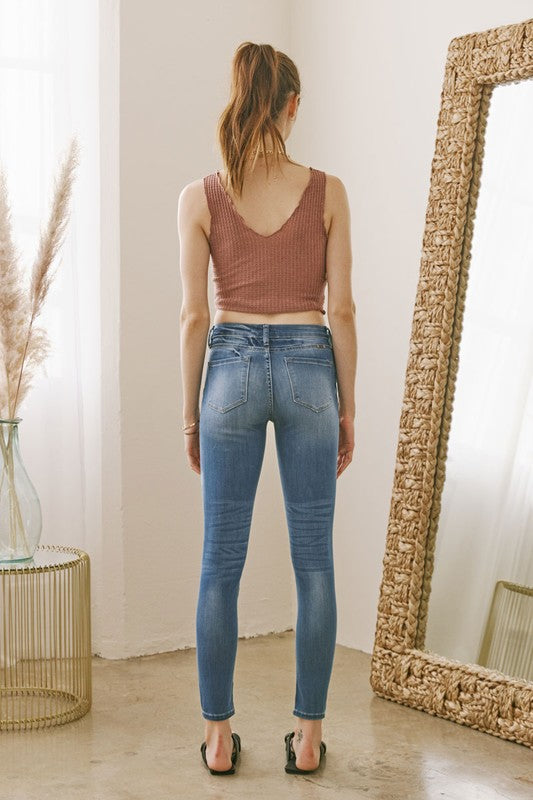 AVA MID RISE SKINNY JEAN