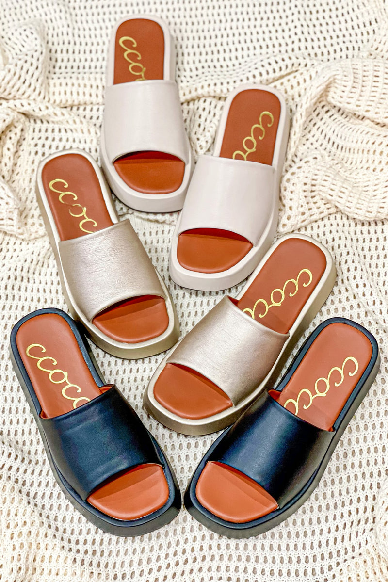 THE TOVE SLIDE SANDAL